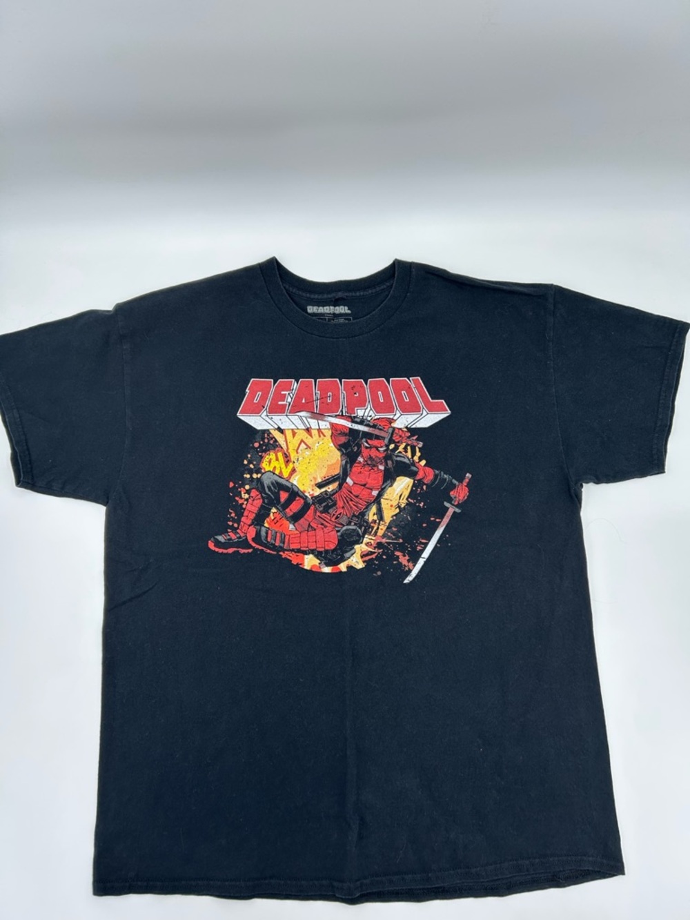 Deadpool Graphic Tee - Black XL